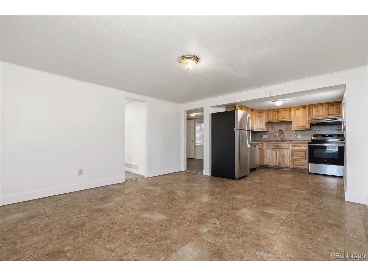 7120 W 16th Pl