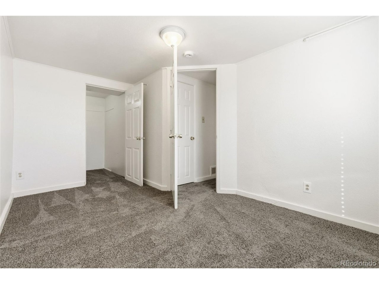 7120 W 16th Pl
