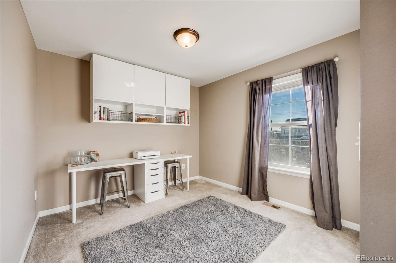 6176 S Harvest Court