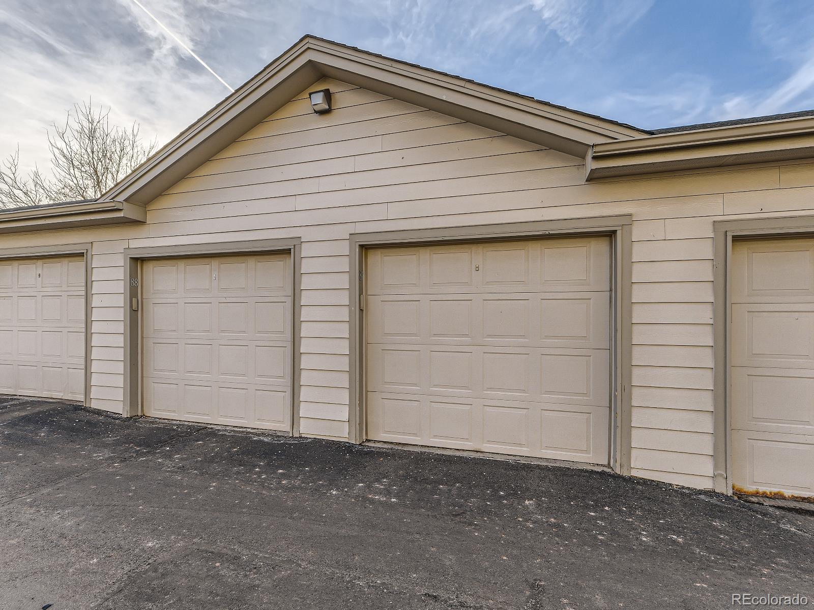 7292 S Blackhawk Street Unit: 206