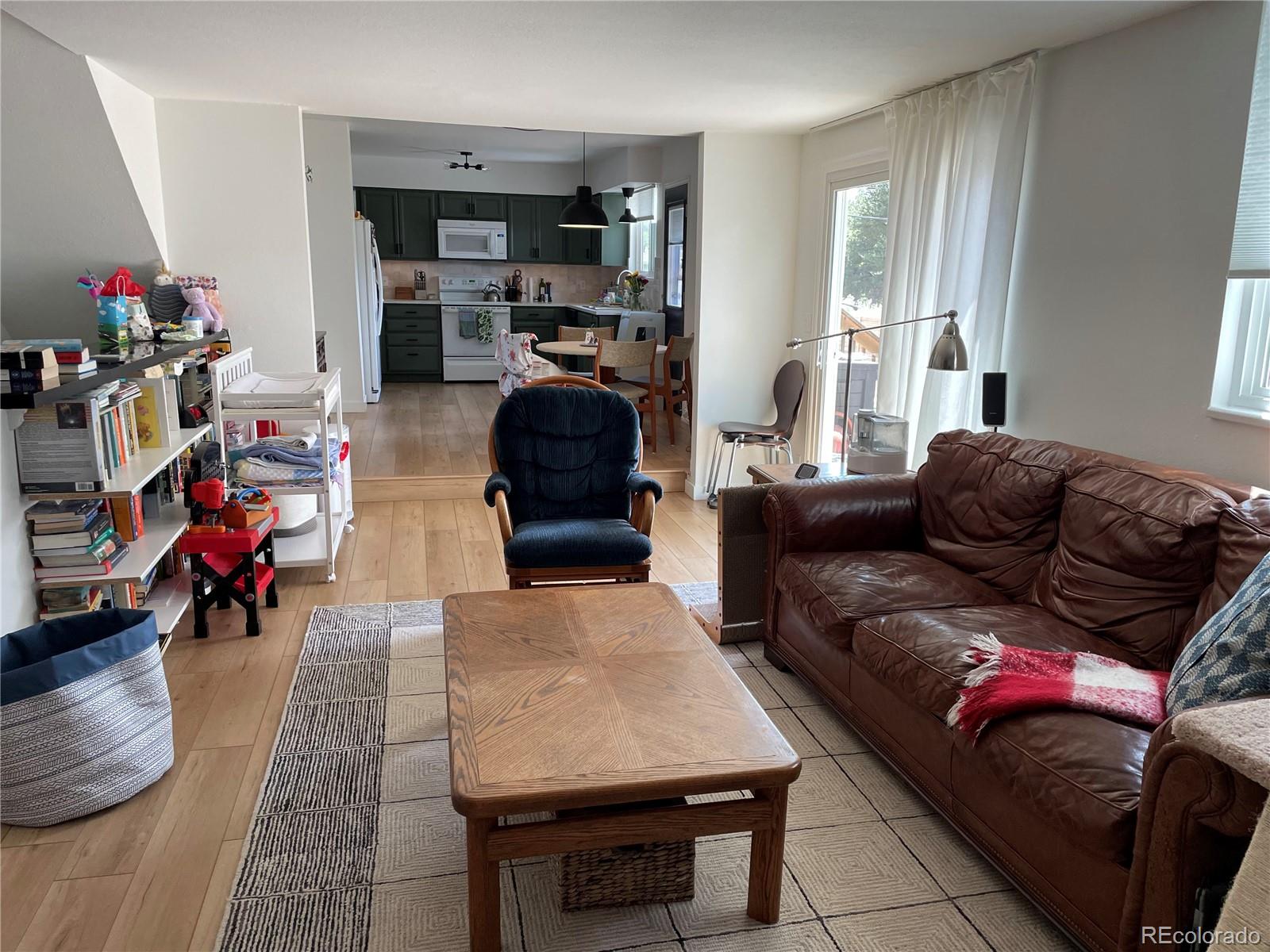 3211 Ward Road