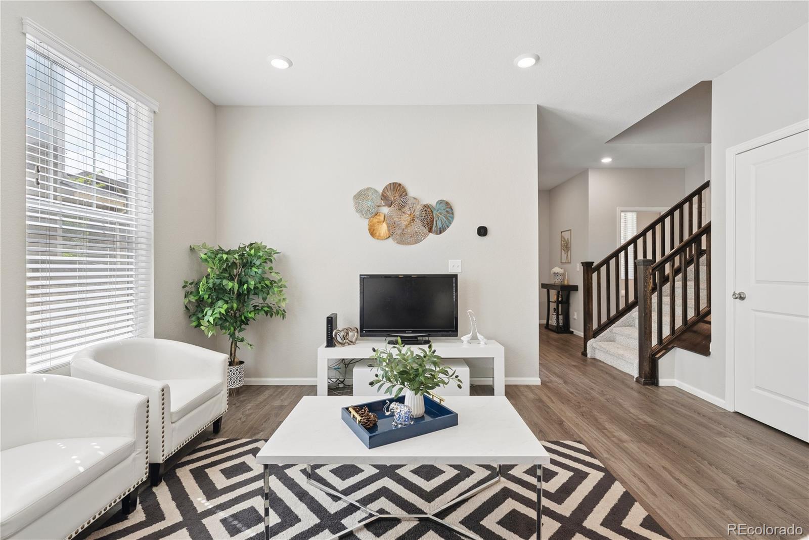 13730 Ash Circle