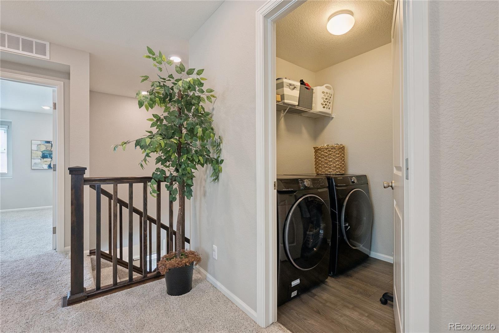 13730 Ash Circle