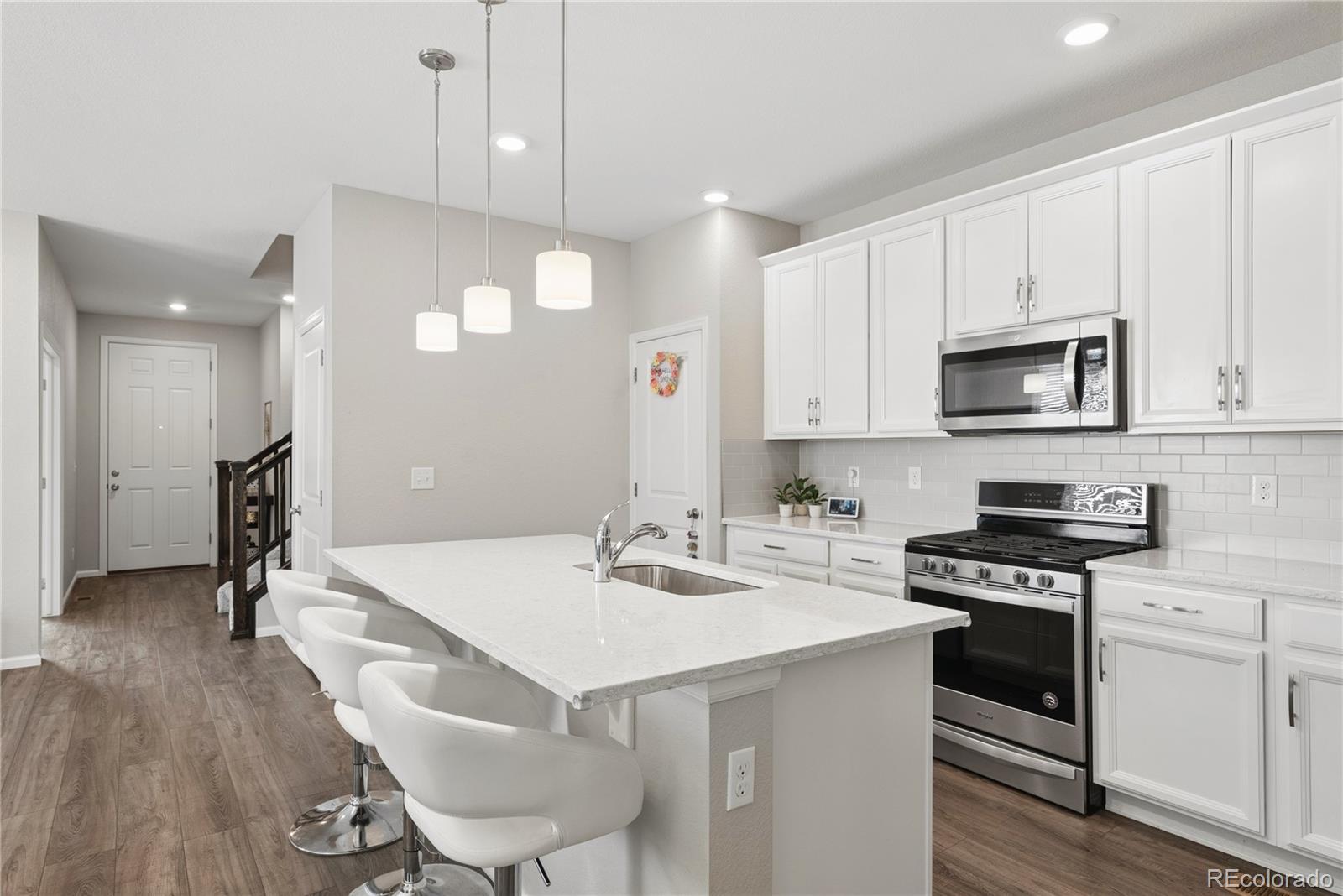 13730 Ash Circle