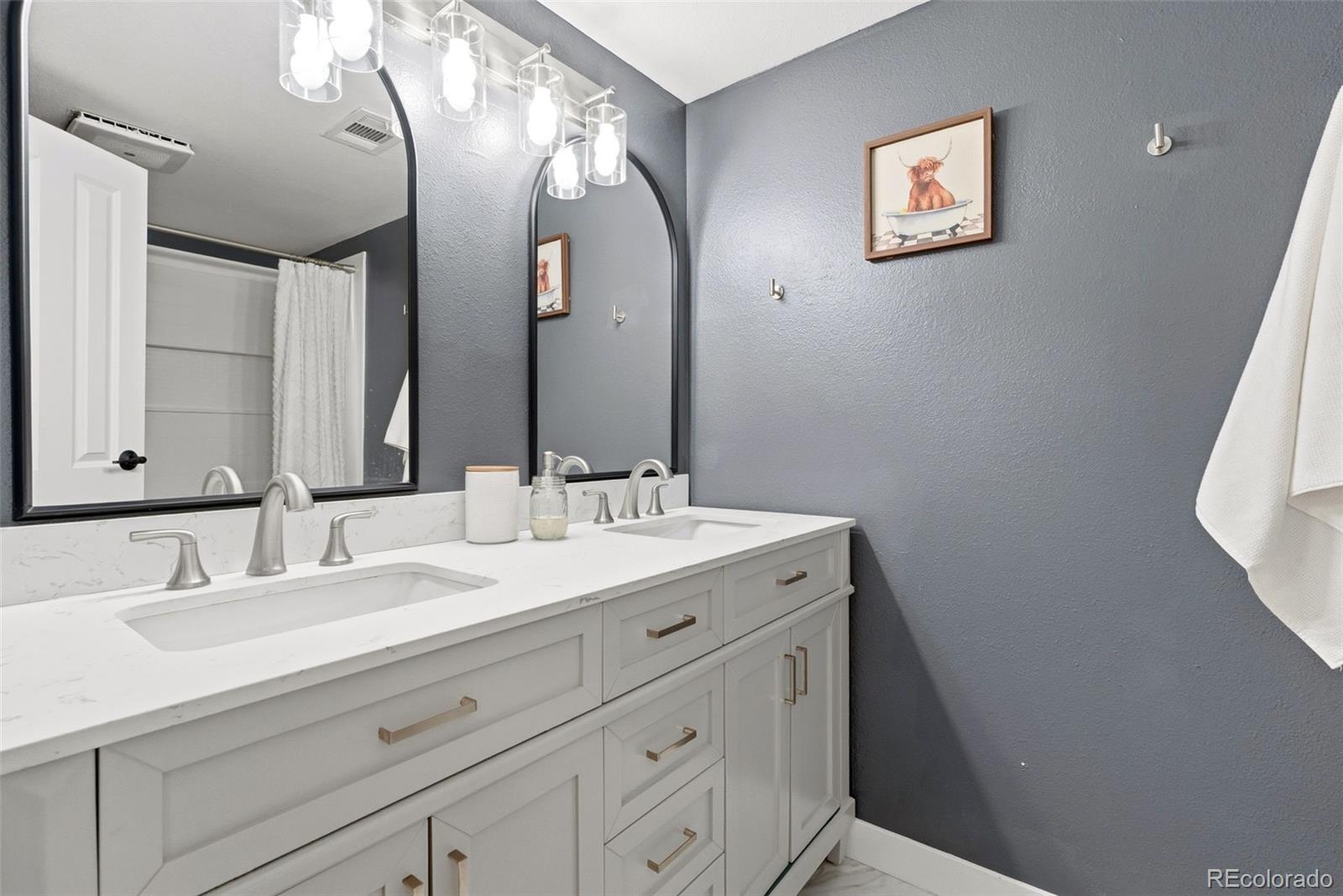 433 Wright Street Unit: 304