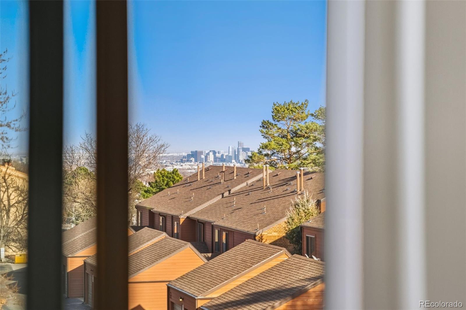 433 Wright Street Unit: 304