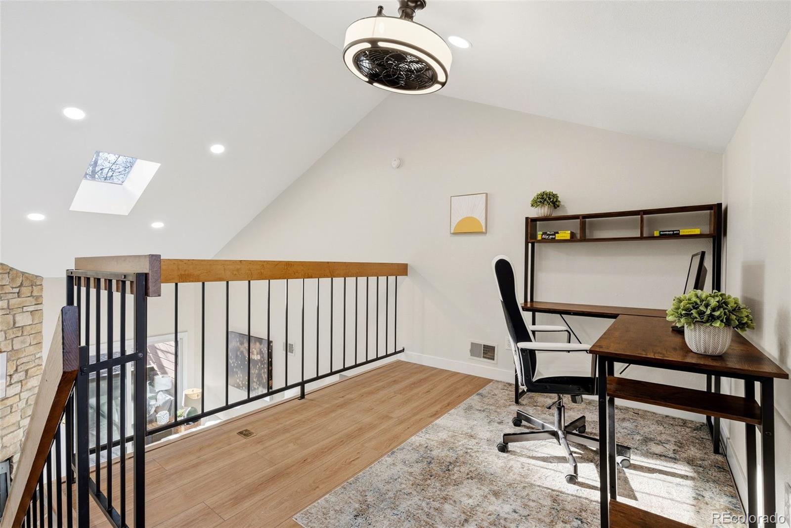 433 Wright Street Unit: 304