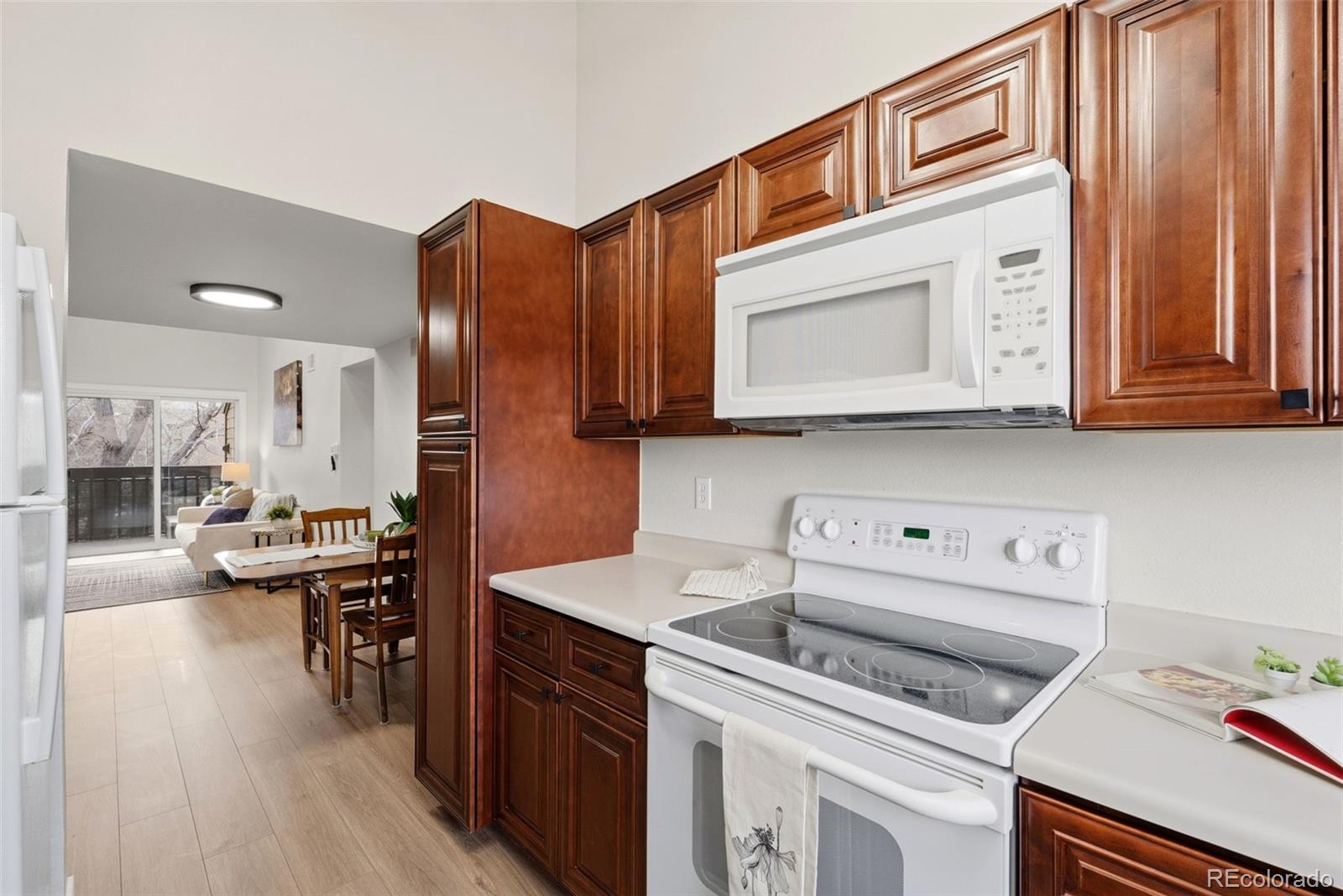 433 Wright Street Unit: 304