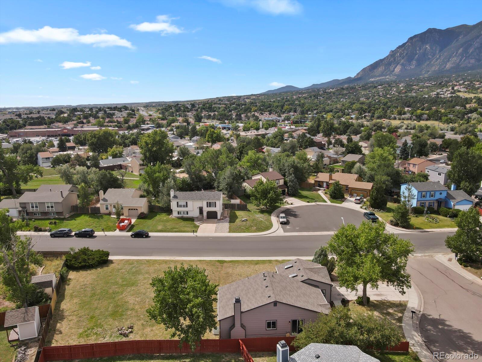 794 Crosstrail Drive