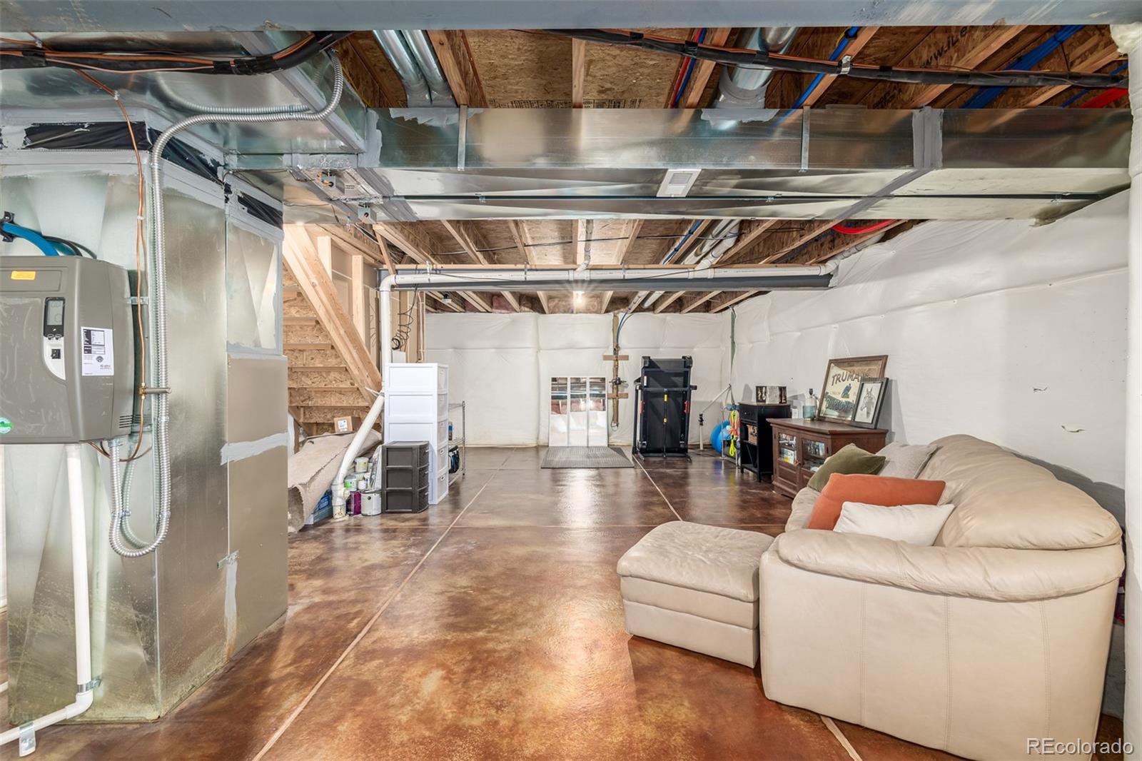 1524 Harpendon Court