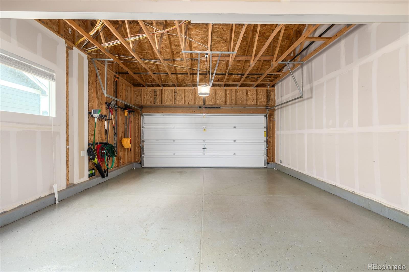 1524 Harpendon Court