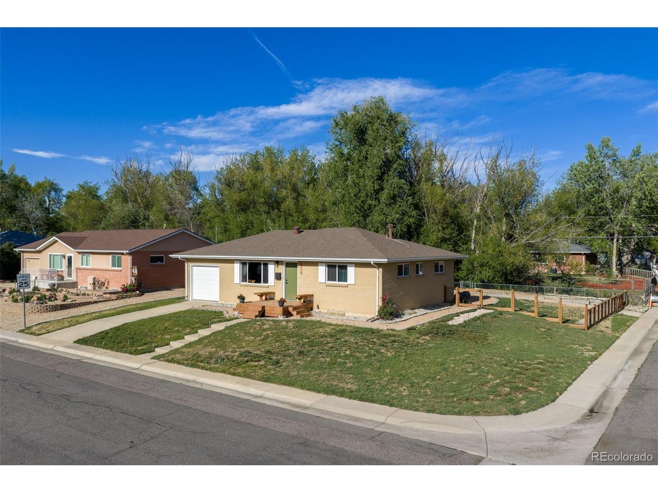6110 Brooks Dr