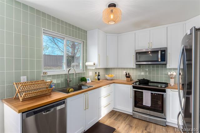 813 E 132nd Drive