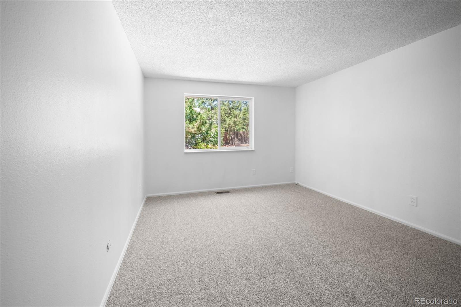 13375 W 69th Place