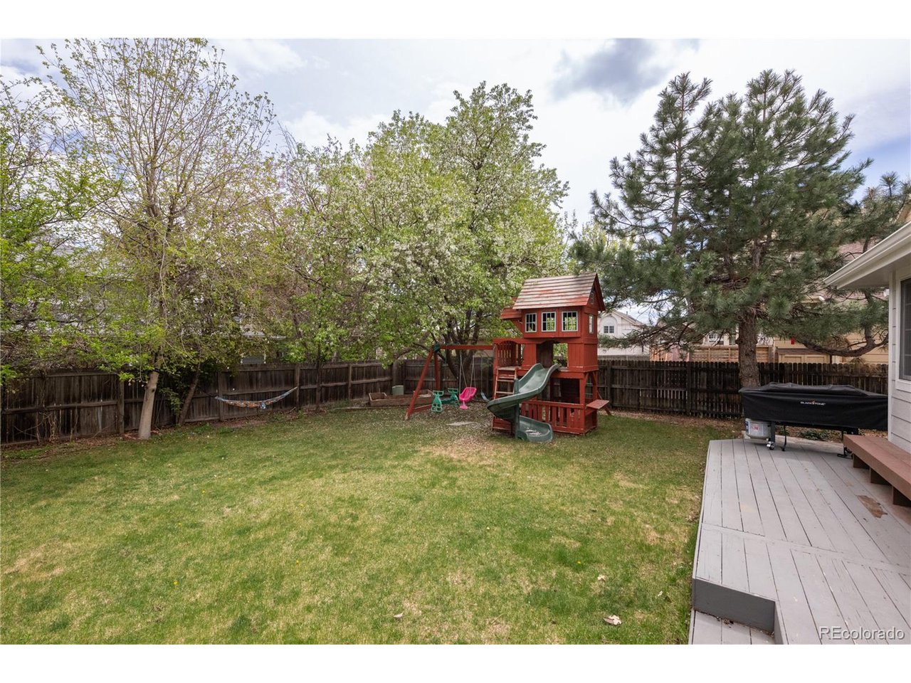 8424 Oak Way