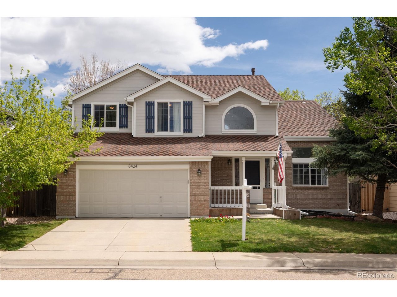 8424 Oak Way