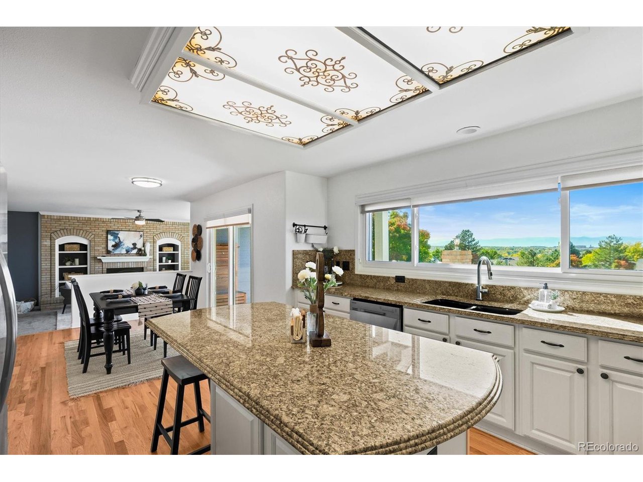 9331 Mountain Brush St