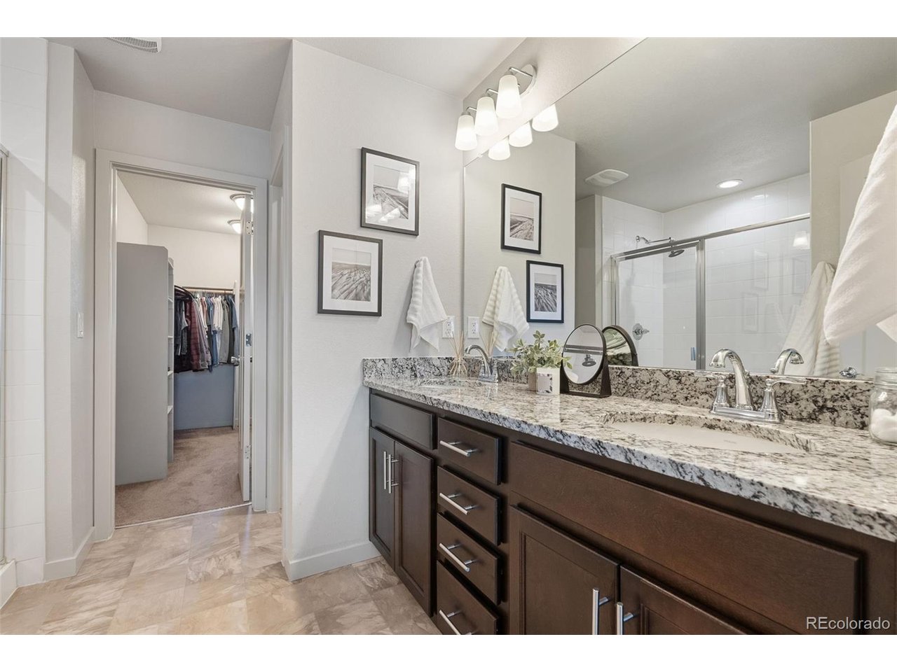 1827 S Helena