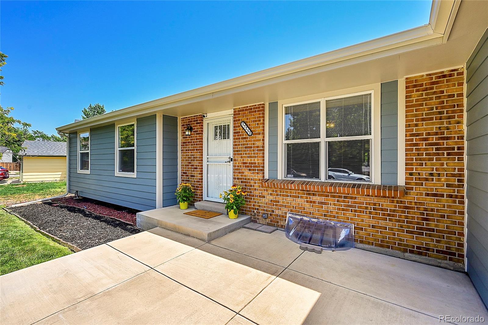 17252 E Progress Circle