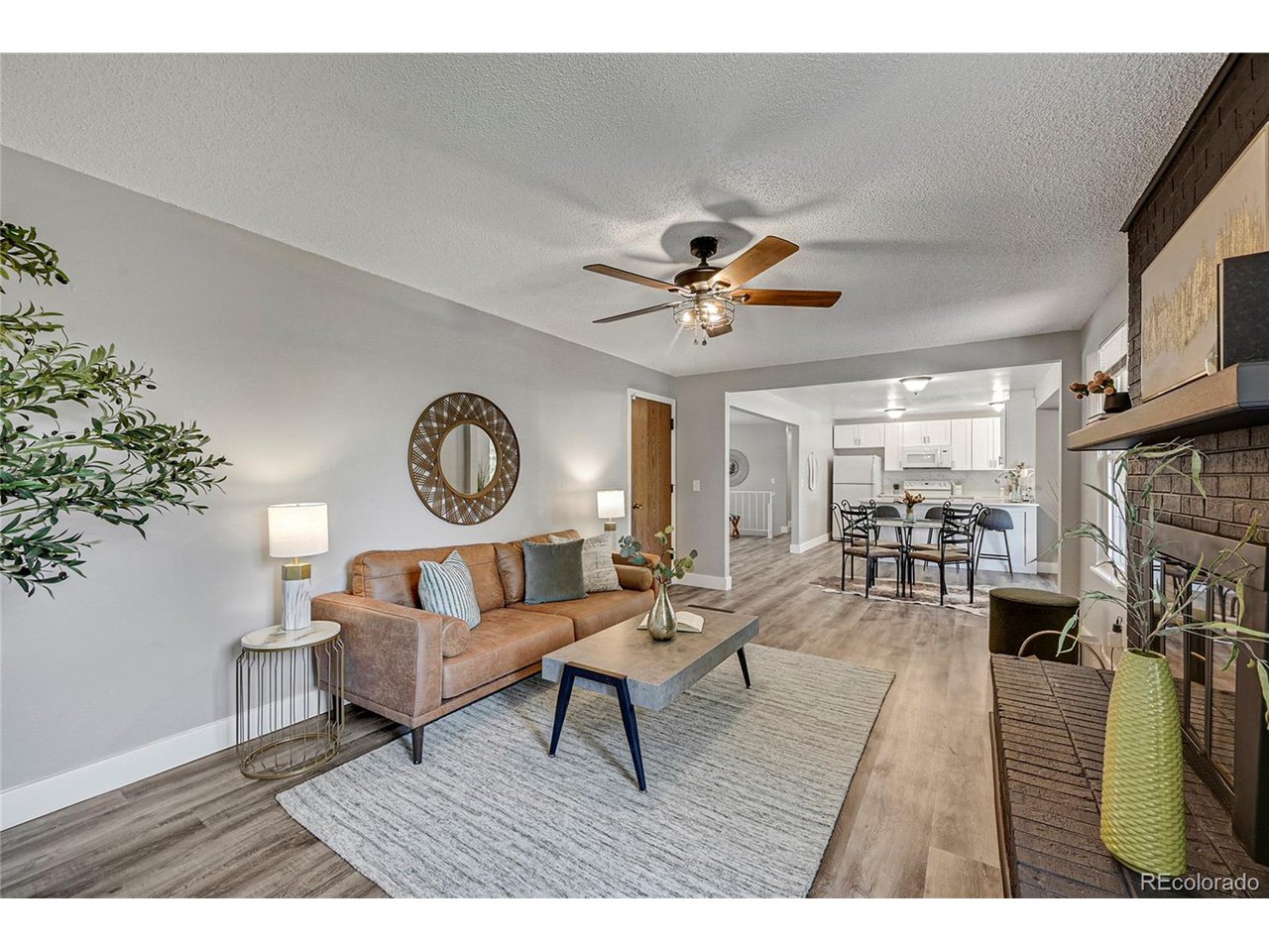 17252 E Progress Cir