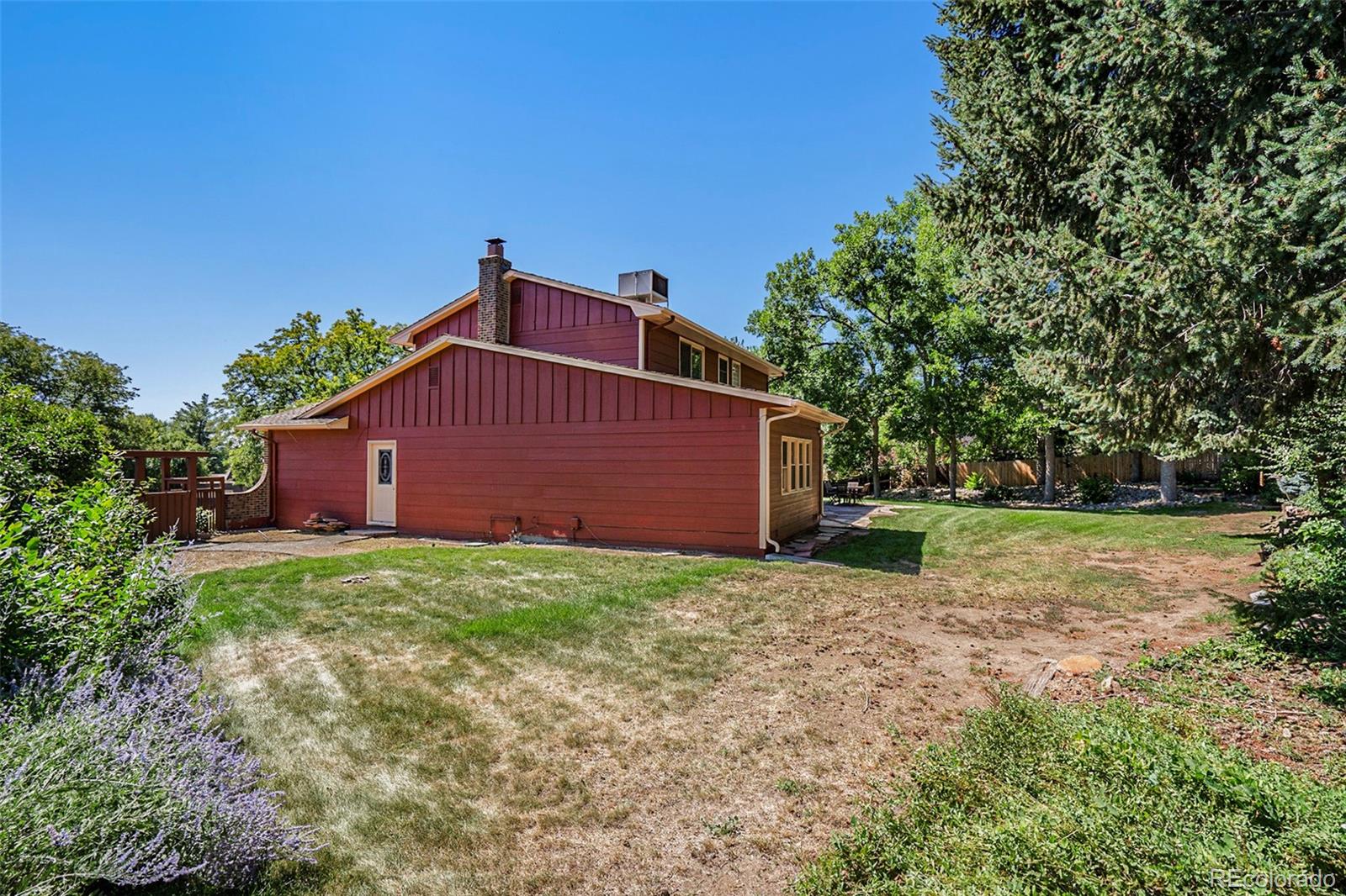 2427 S Dover Court