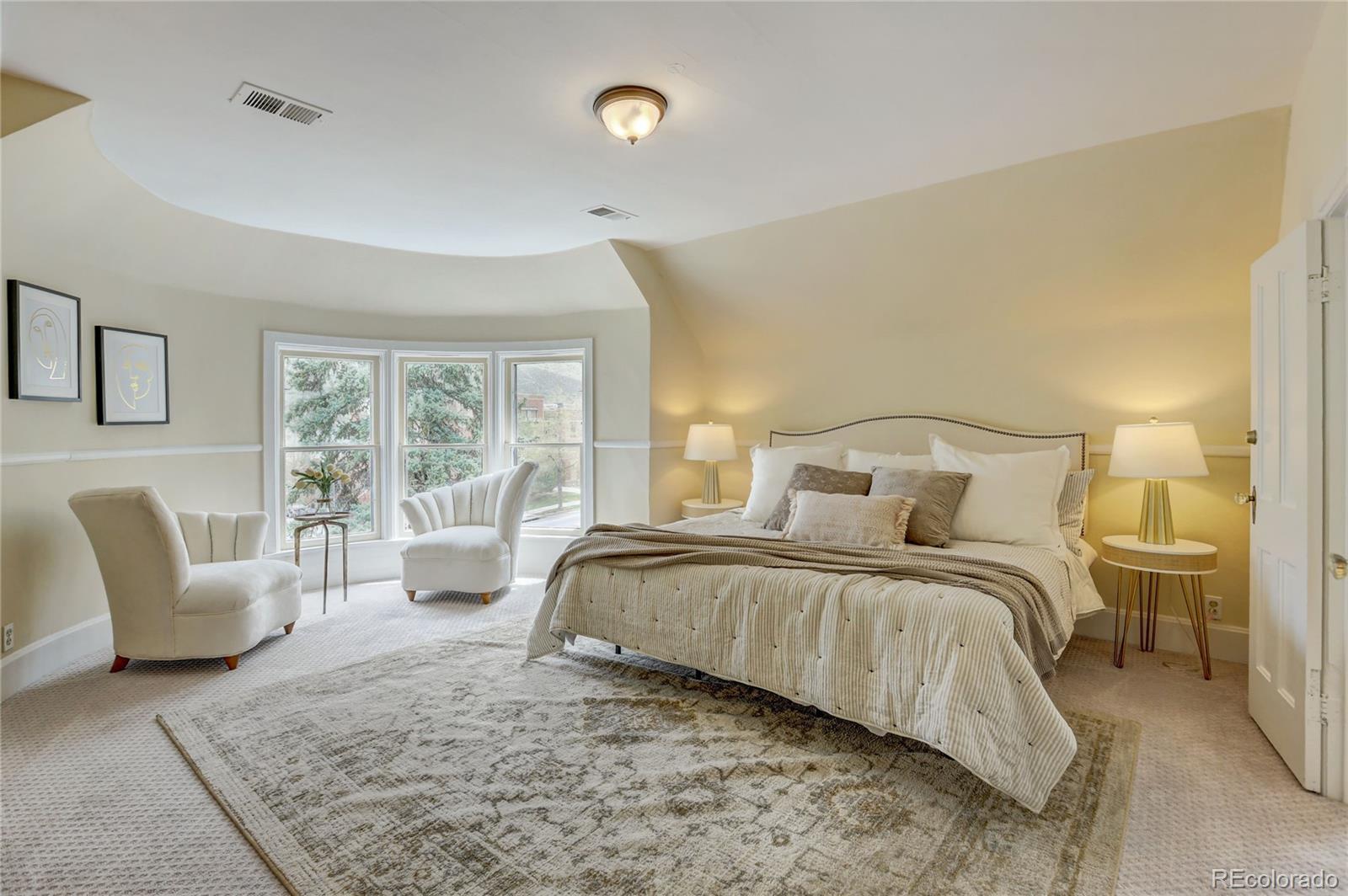 1422 Washington Avenue