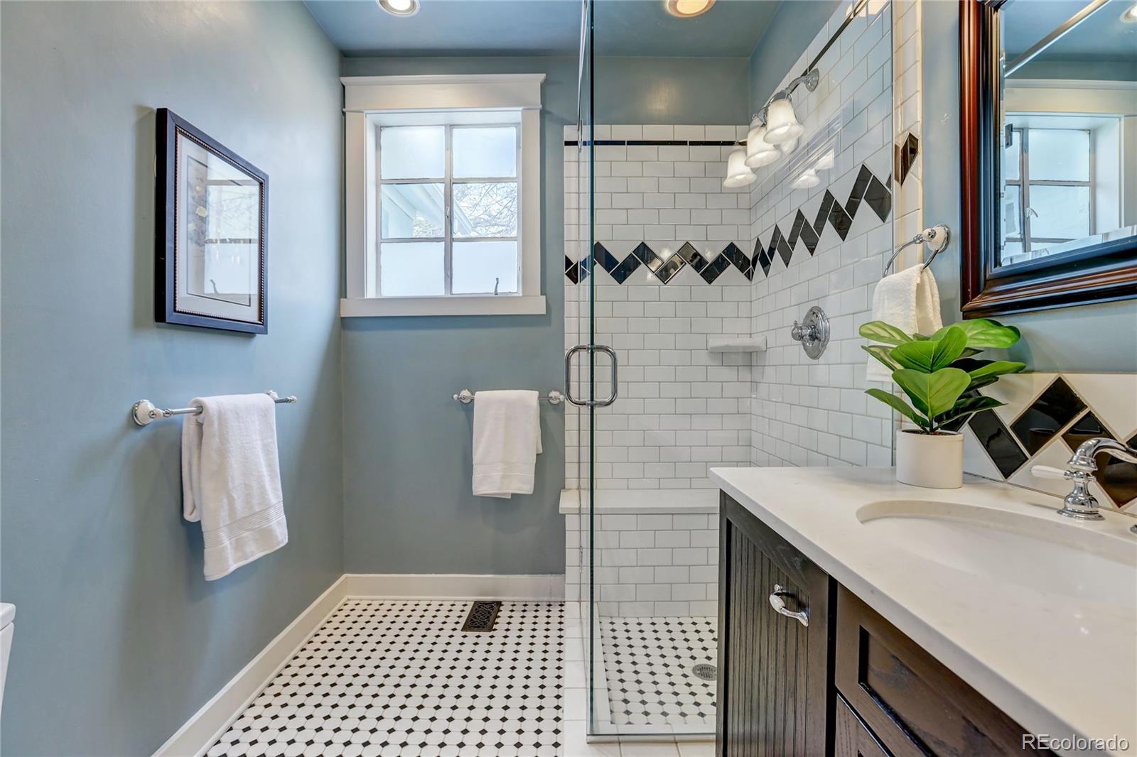 1422 Washington Avenue