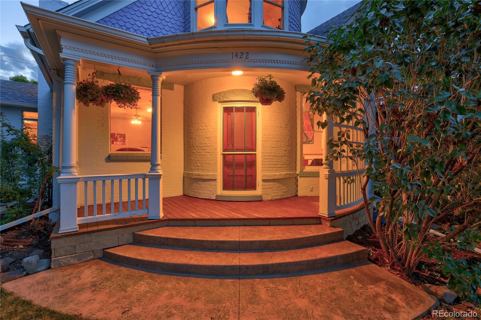 1422 Washington Avenue