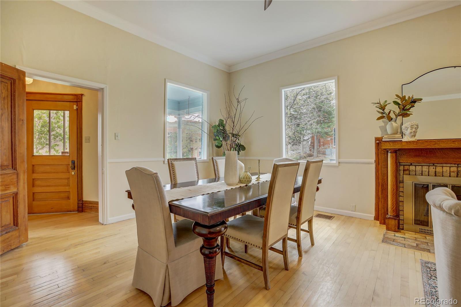 1422 Washington Avenue