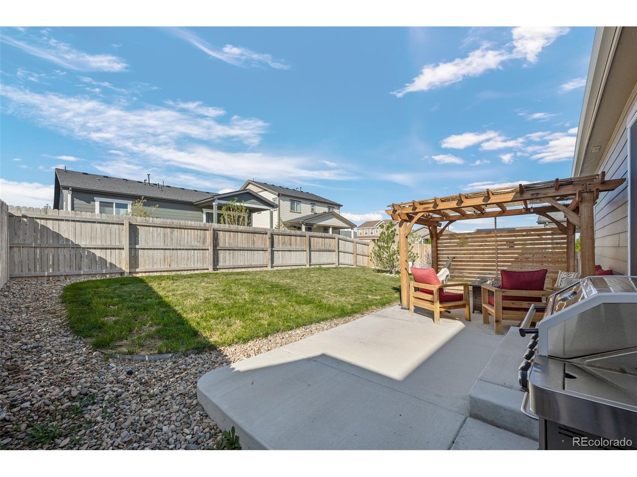 144 Vista Cliff Cir