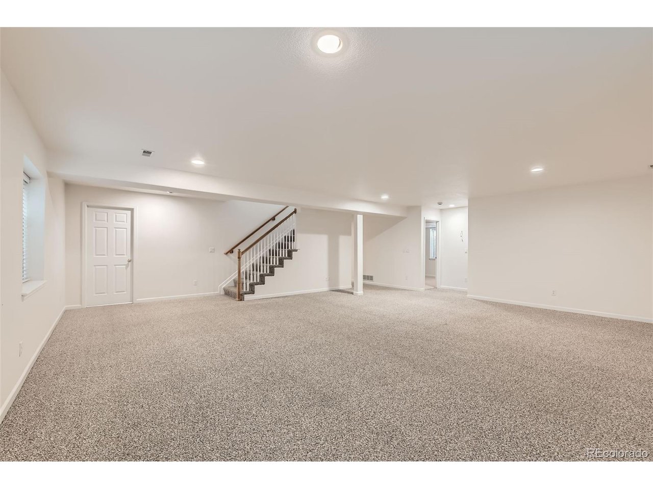 10340 Winona Ct