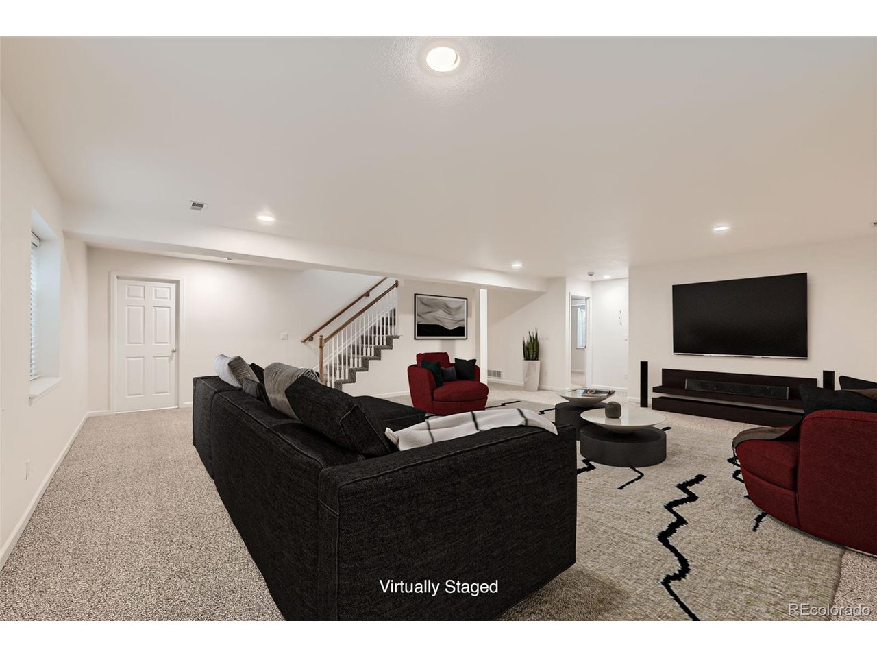 10340 Winona Ct