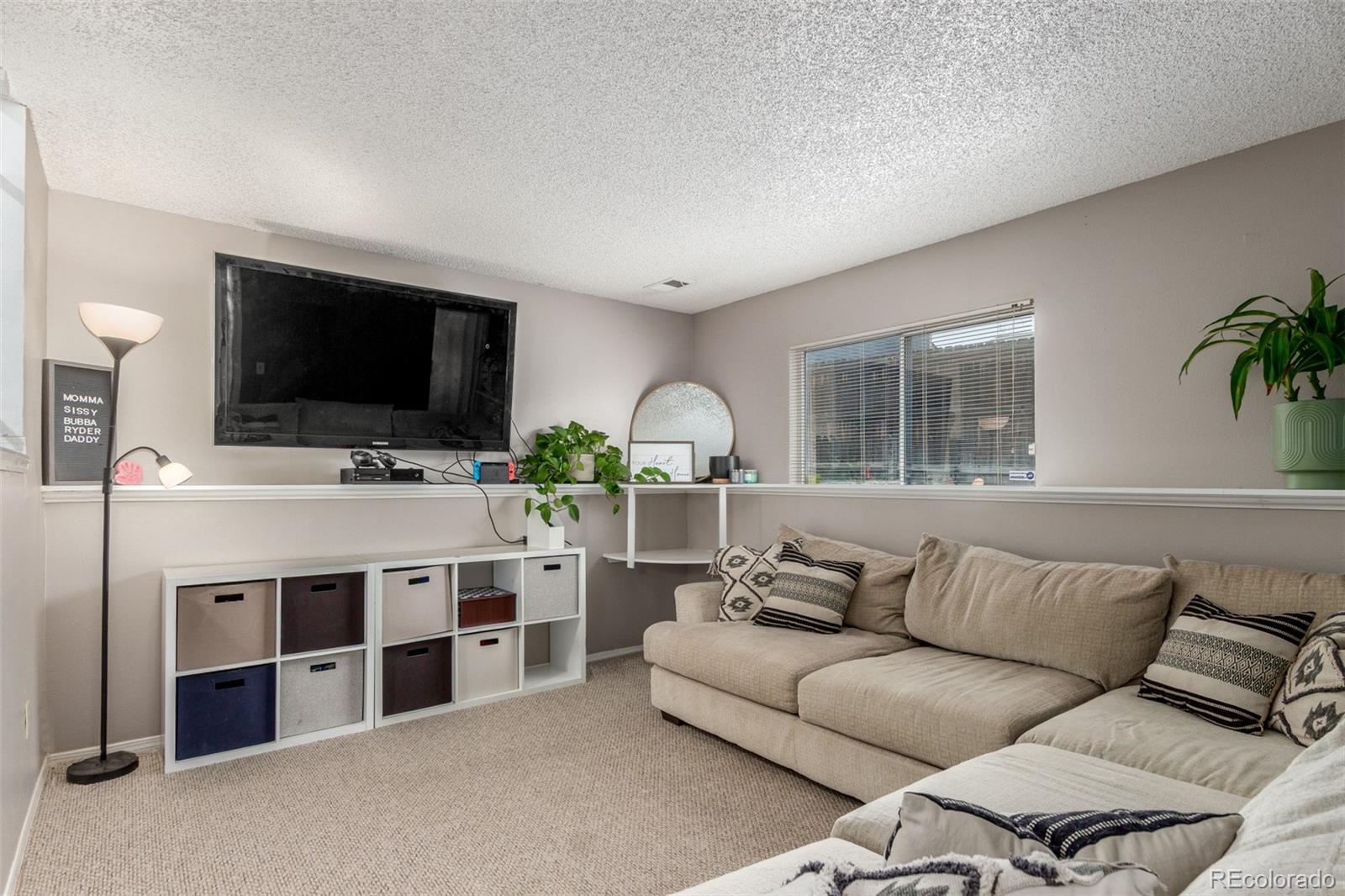 4219 S Halifax Court