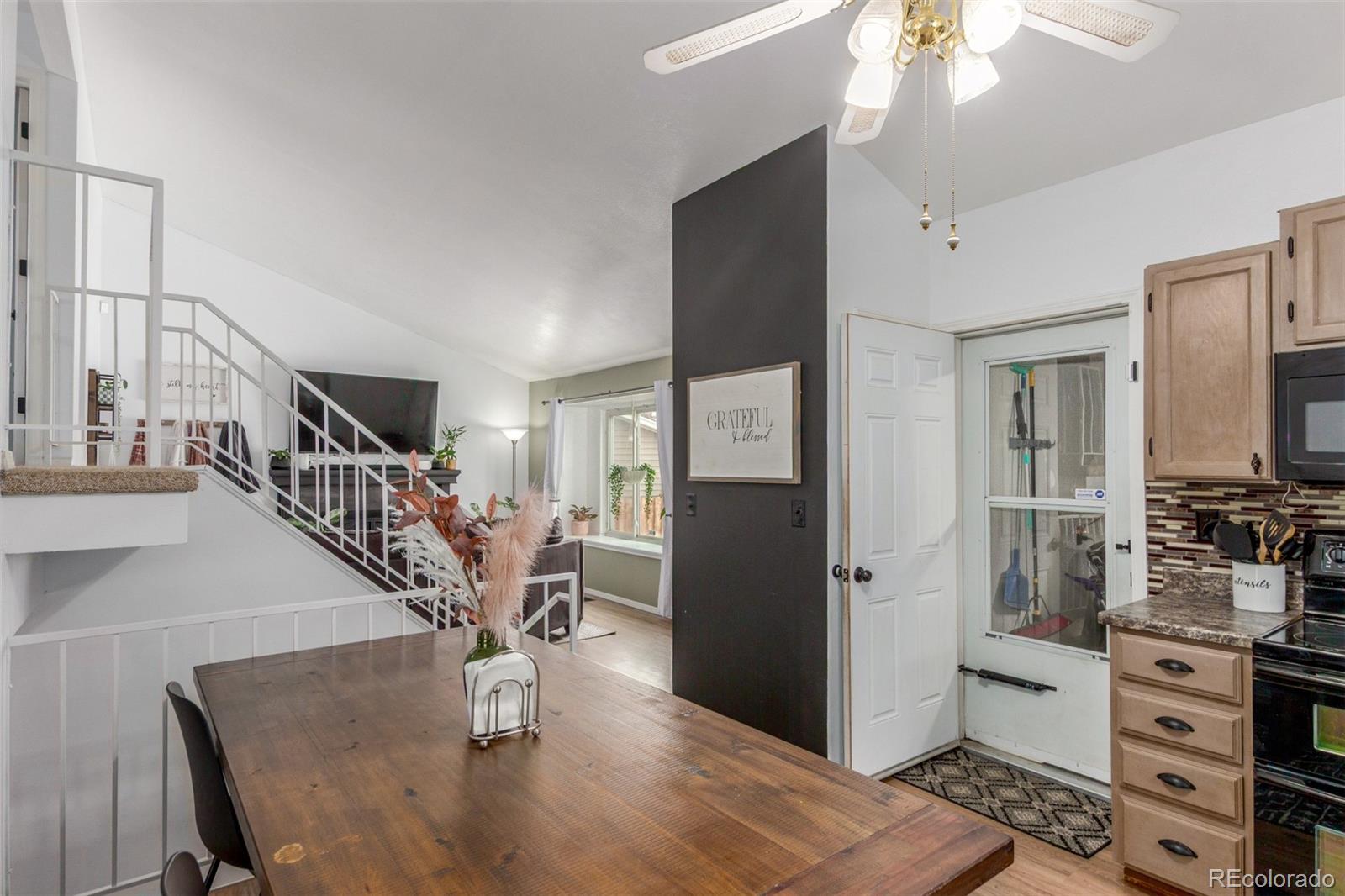 4219 S Halifax Court