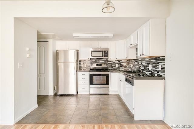 1631 S Deframe Street Unit: B5