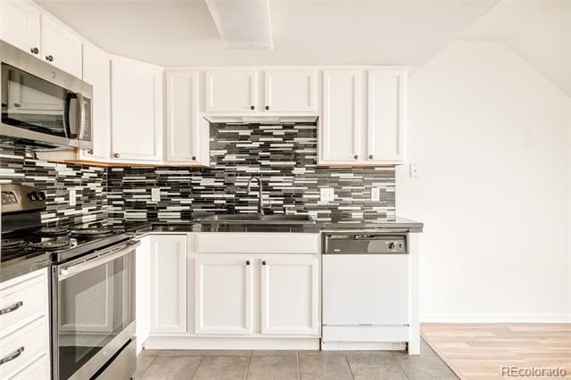 1631 S Deframe Street Unit: B5