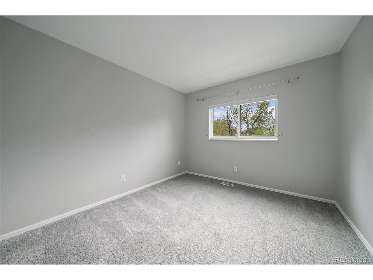 398 West St