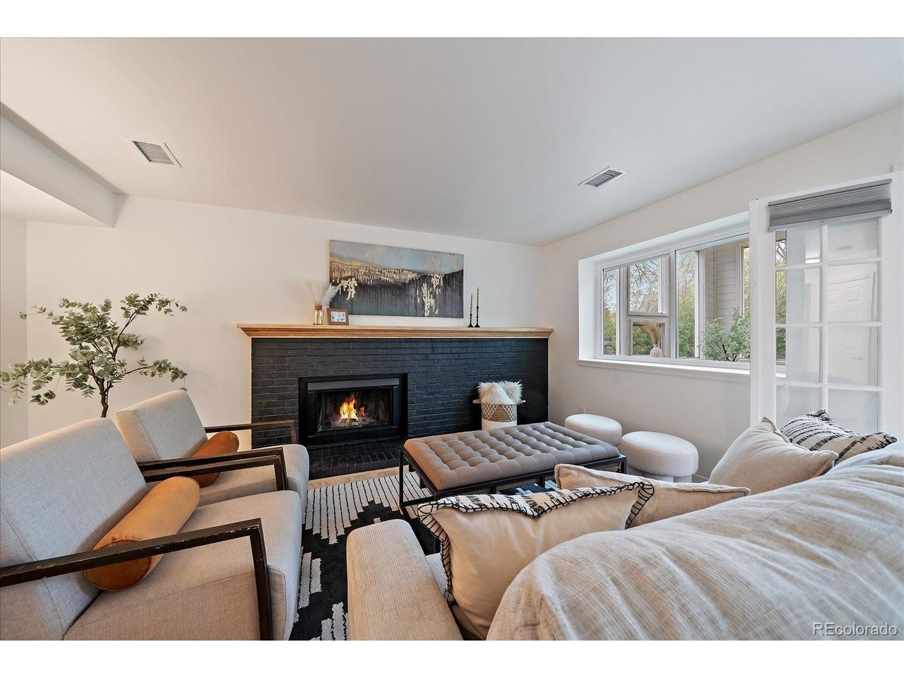398 West St