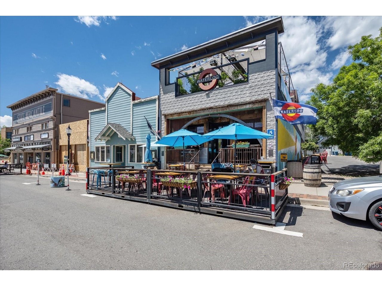 398 West St