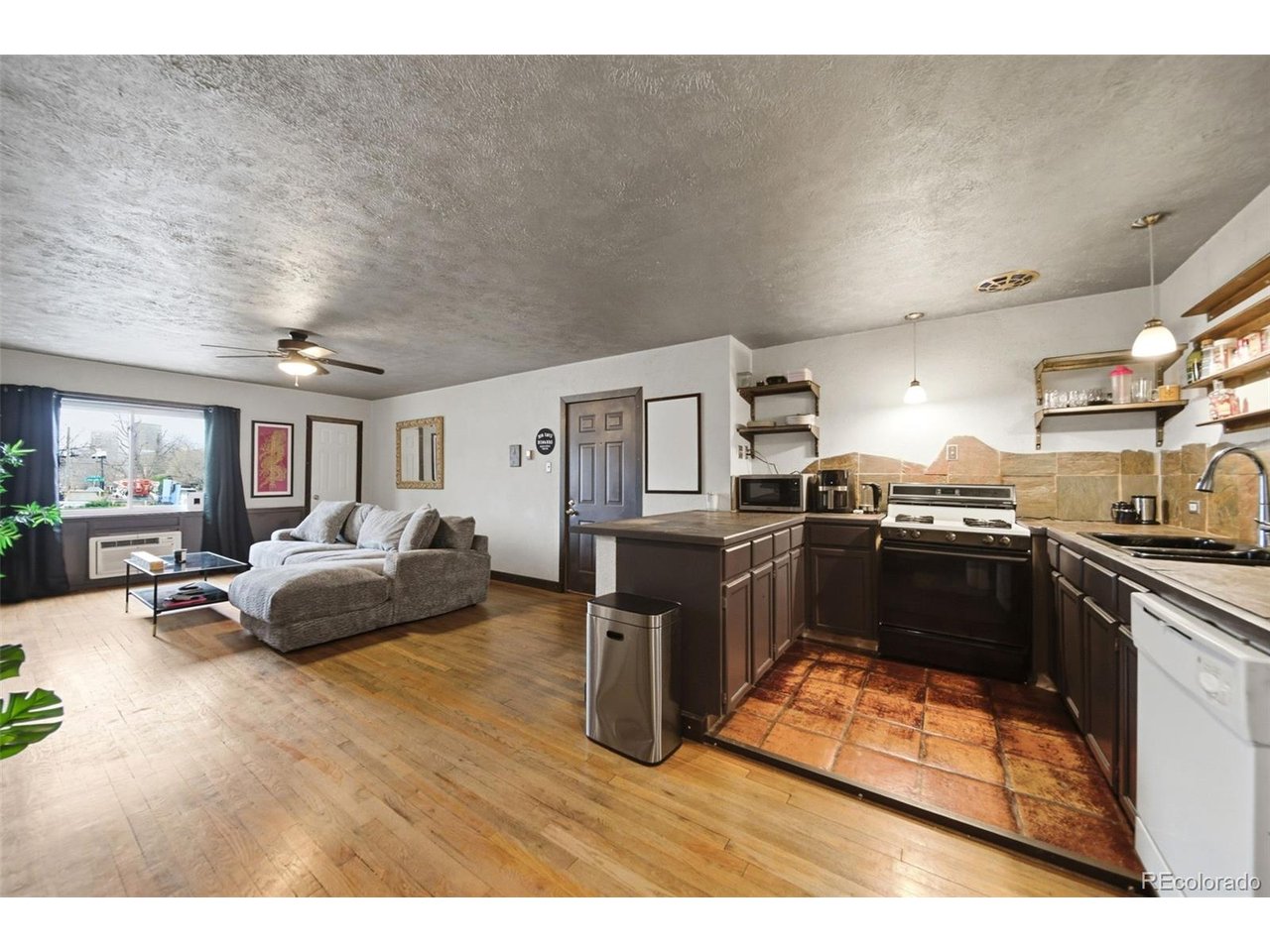 1620 Colorado Blvd 1