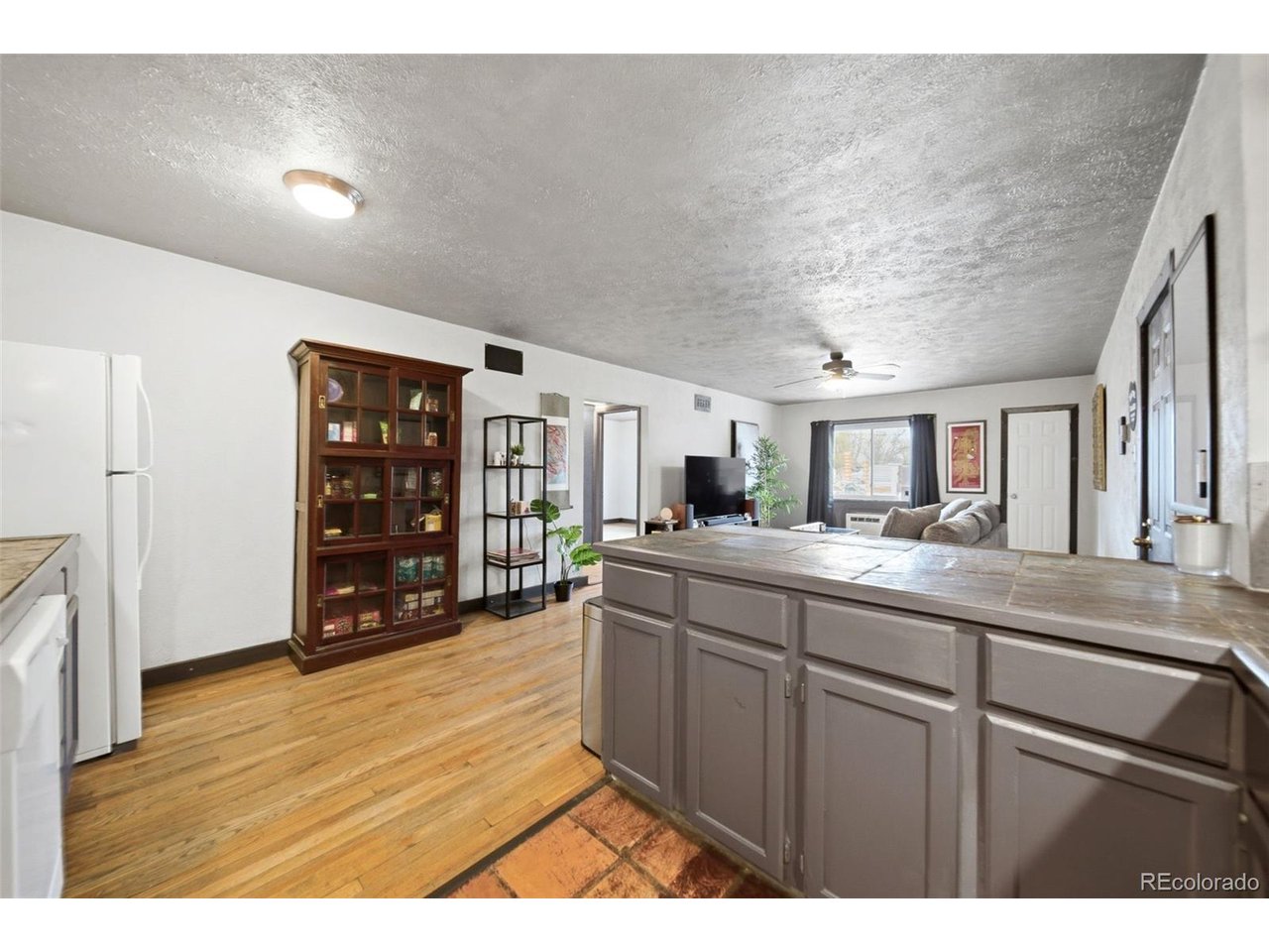 1620 Colorado Blvd 1