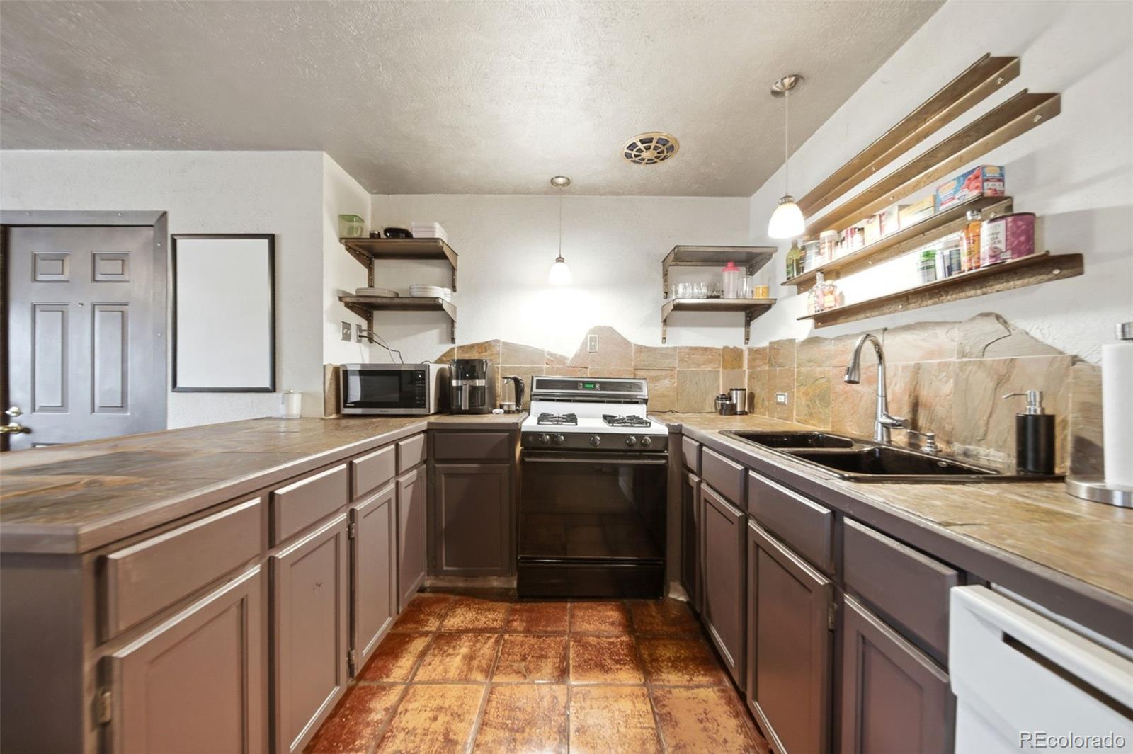 1620 Colorado Boulevard Unit: 1