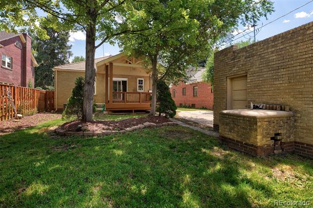1615 Locust Street