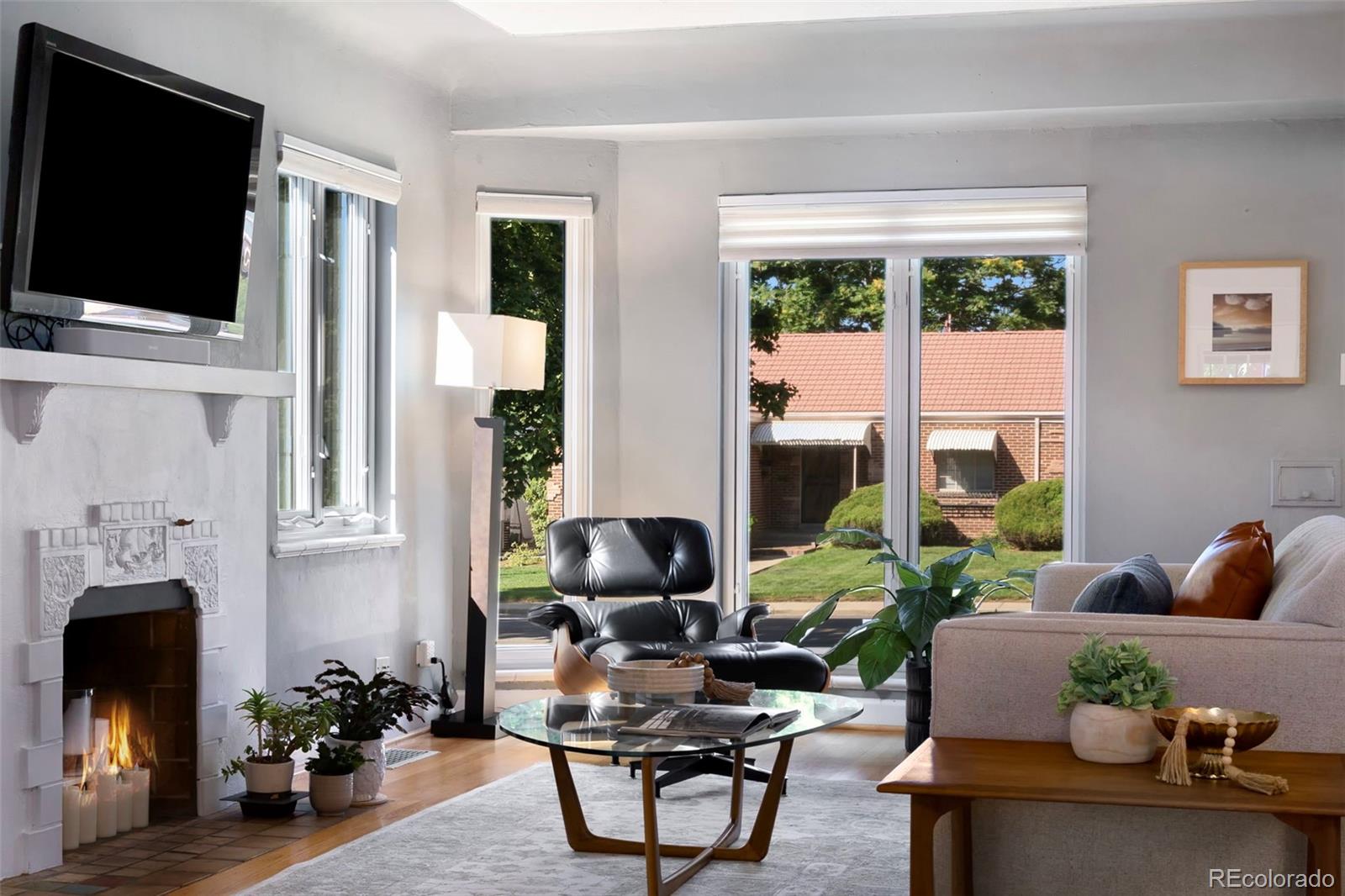 2638 Tennyson Street