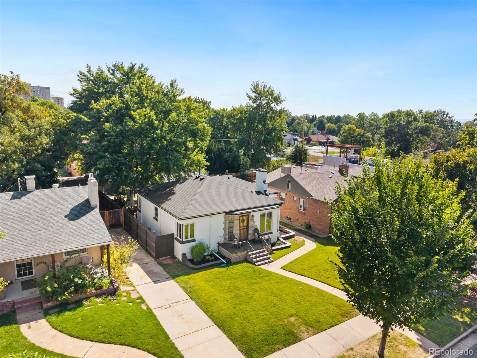 2638 Tennyson Street