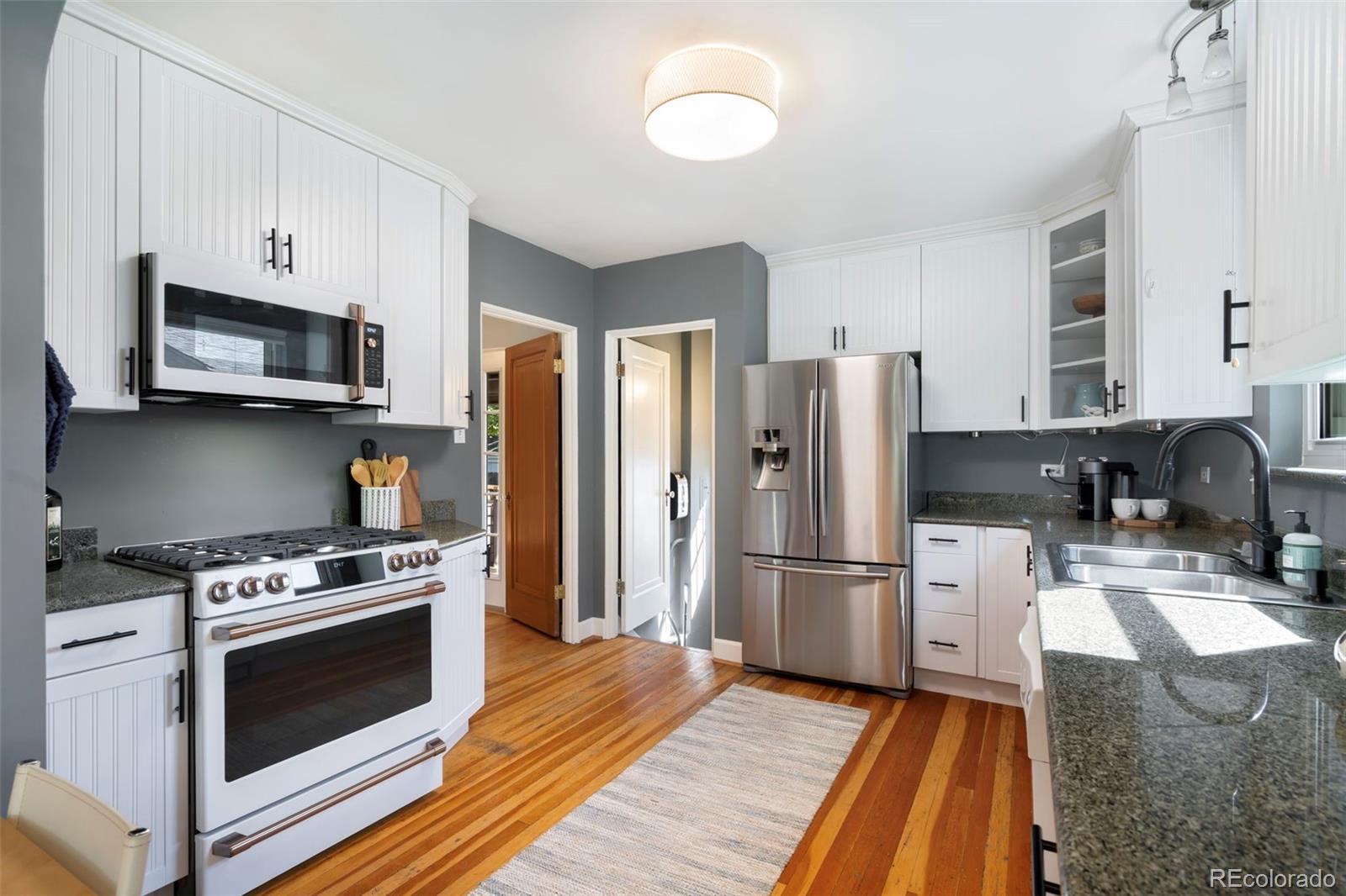 2638 Tennyson Street