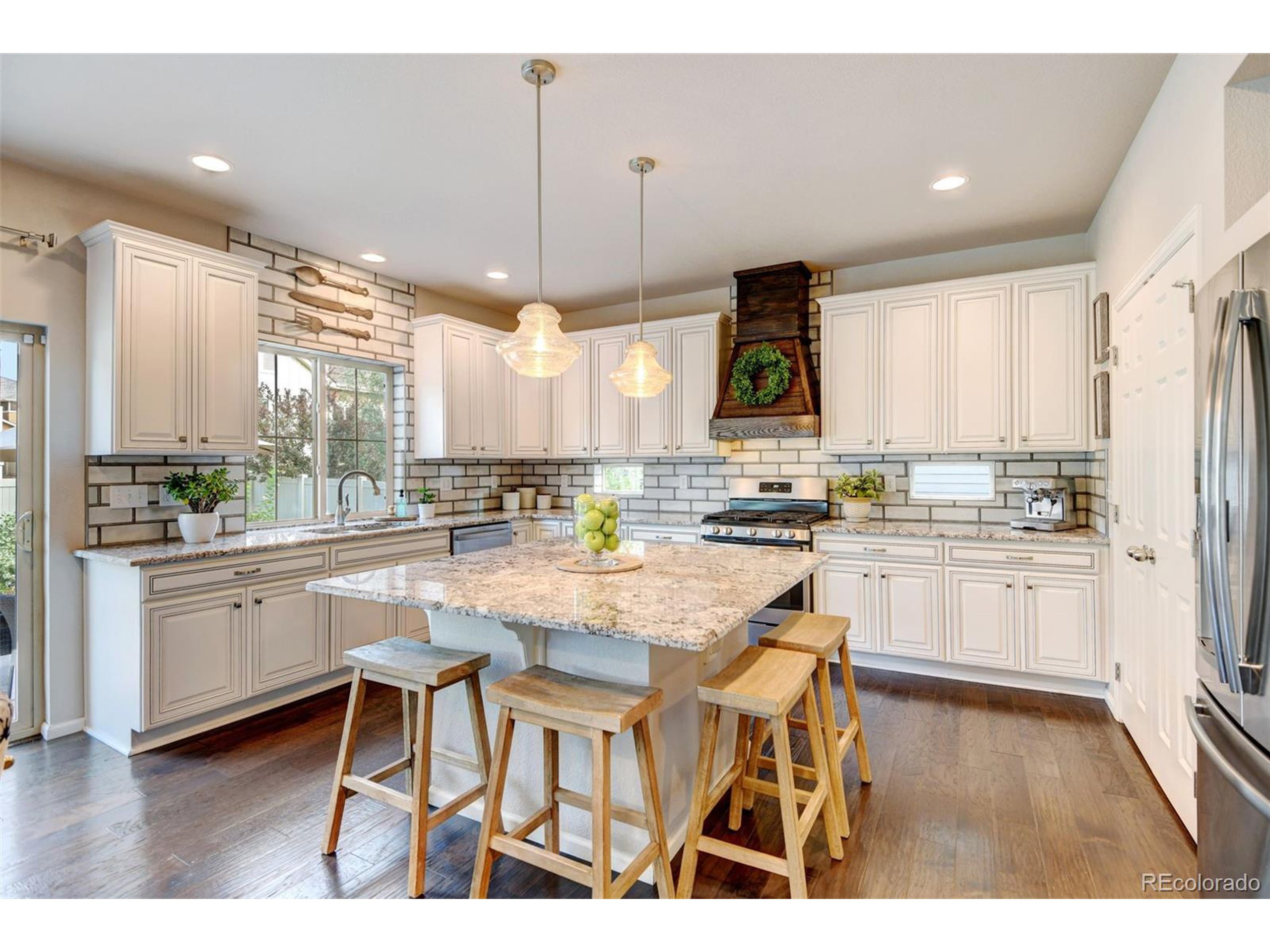 189 Piney Creek Ln