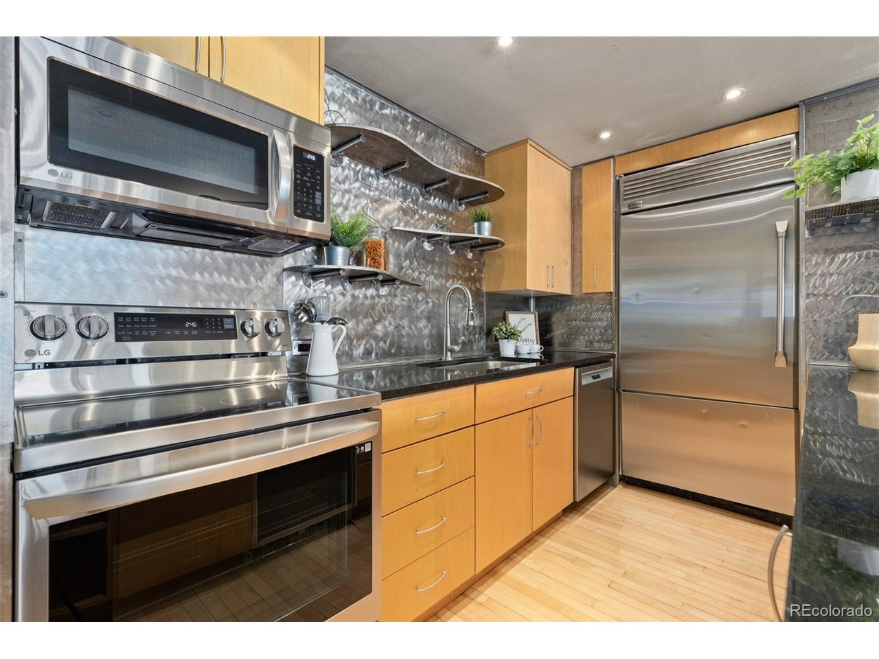 1020 15th St 9E