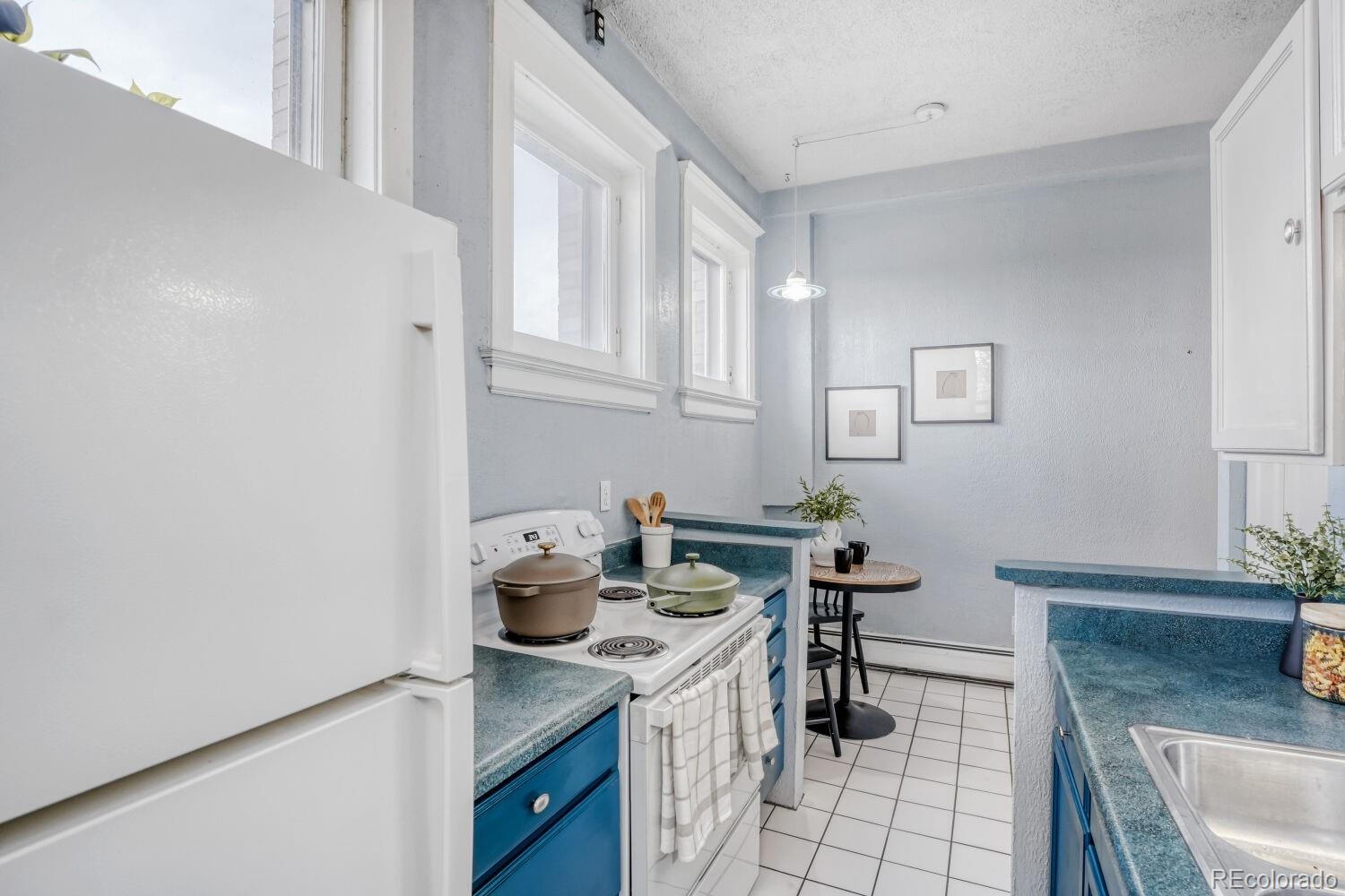 108 W Byers Place Unit: 202