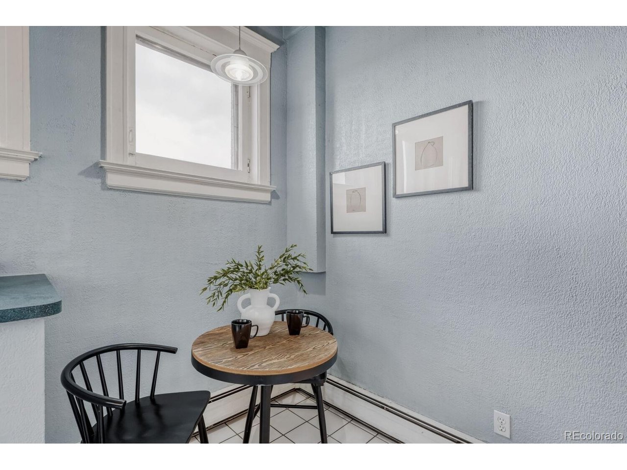 108 W Byers Pl 202